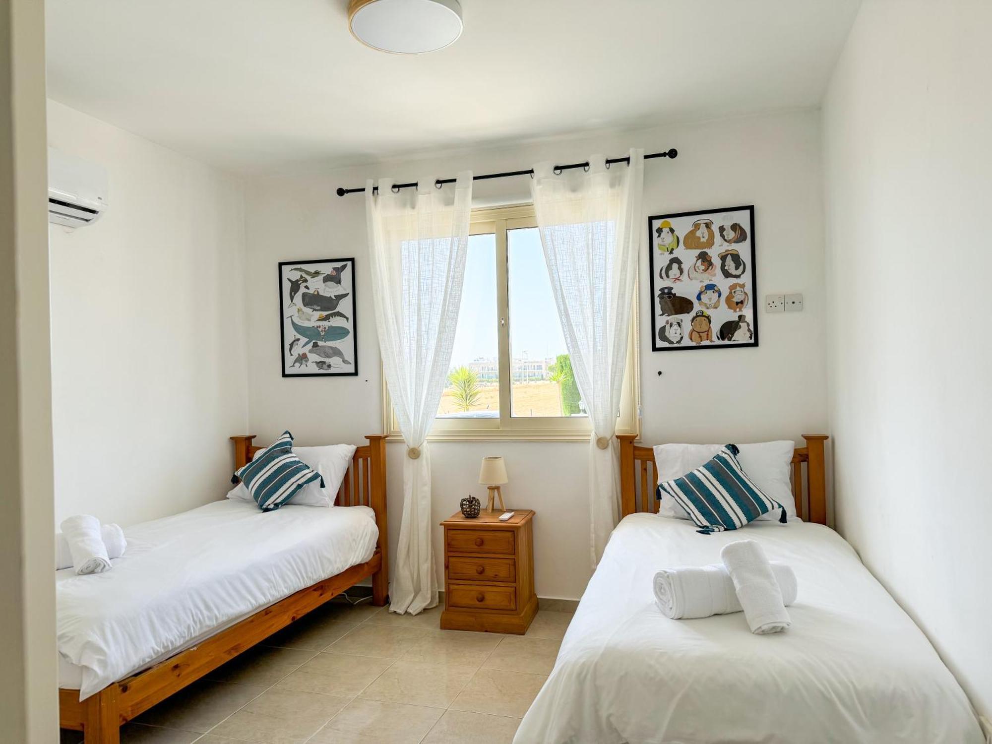 Apartamento Royal-Seacrest Oasis, Pool-Side Paphos Exterior foto